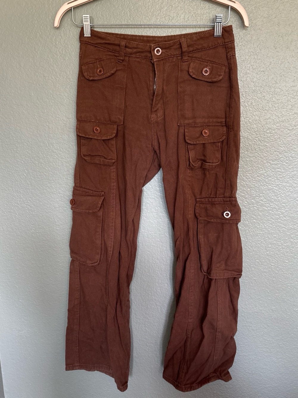 Cargo Pants in Brown – Classic Utility Style